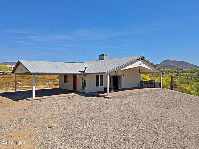 42825 N 17TH Place, New River, AZ 85087