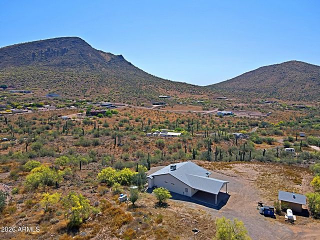 42825 N 17TH Place, New River, AZ 85087