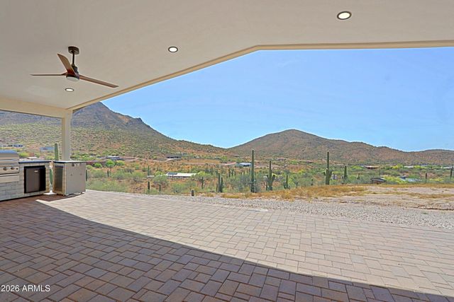 42825 N 17TH Place, New River, AZ 85087