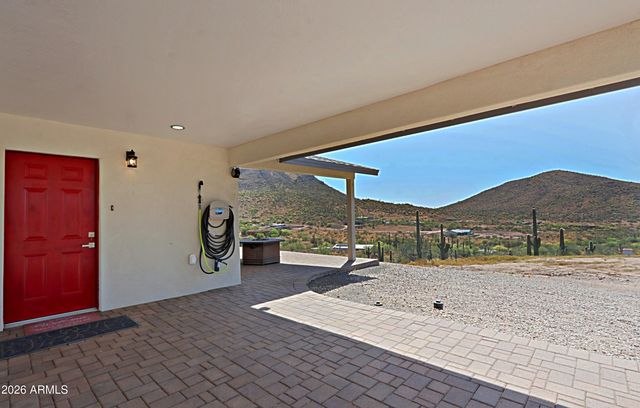 42825 N 17TH Place, New River, AZ 85087