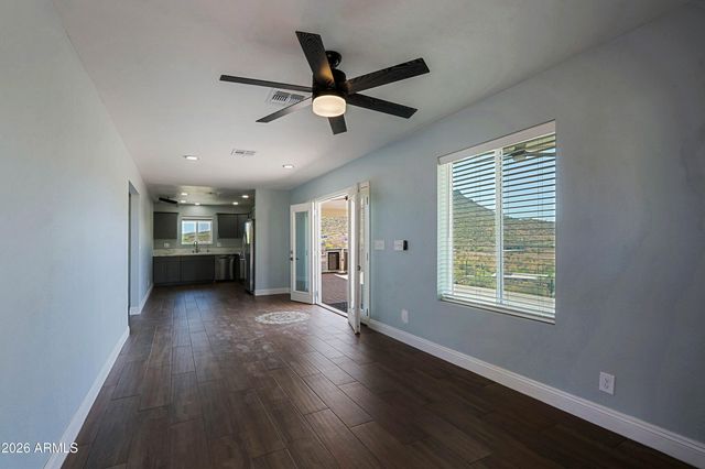 42825 N 17TH Place, New River, AZ 85087