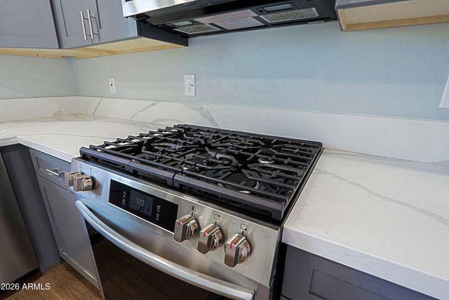 42825 N 17TH Place, New River, AZ 85087