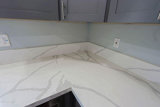 42825 N 17TH Place, New River, AZ 85087