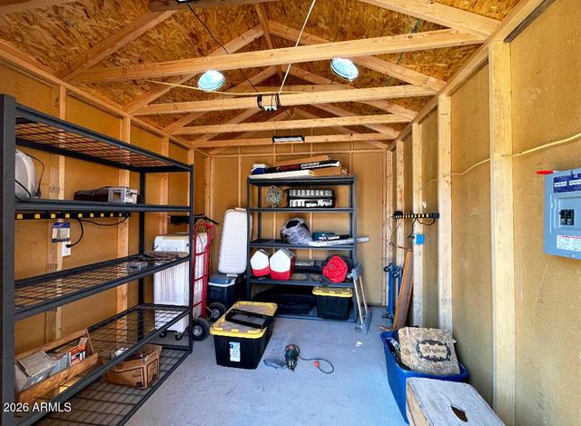 42825 N 17TH Place, New River, AZ 85087