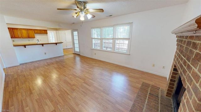 812 Bishop CT, Newport News, VA 23602