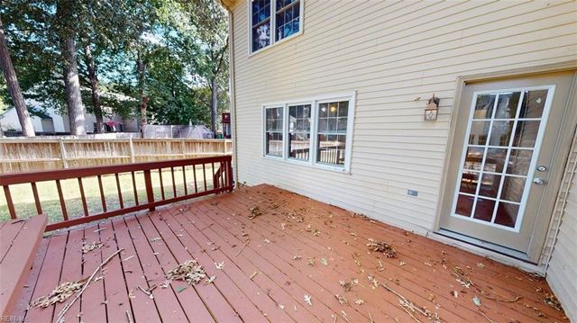 812 Bishop CT, Newport News, VA 23602