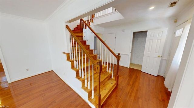 812 Bishop CT, Newport News, VA 23602