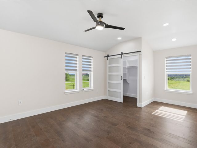 4450 E Masch Branch Road, Krum, TX 76249