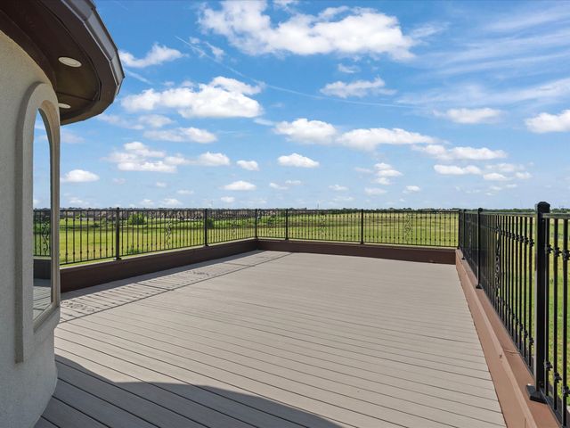 4450 E Masch Branch Road, Krum, TX 76249