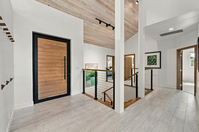 576 Powers Dr, El Dorado Hills, CA 95762
