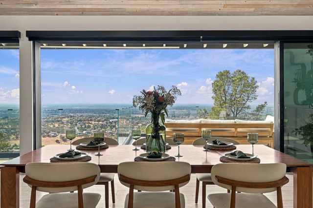 576 Powers Dr, El Dorado Hills, CA 95762