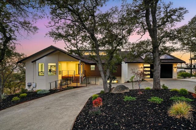 576 Powers Dr, El Dorado Hills, CA 95762