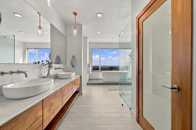576 Powers Dr, El Dorado Hills, CA 95762