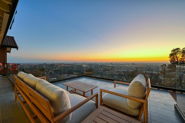 576 Powers Dr, El Dorado Hills, CA 95762