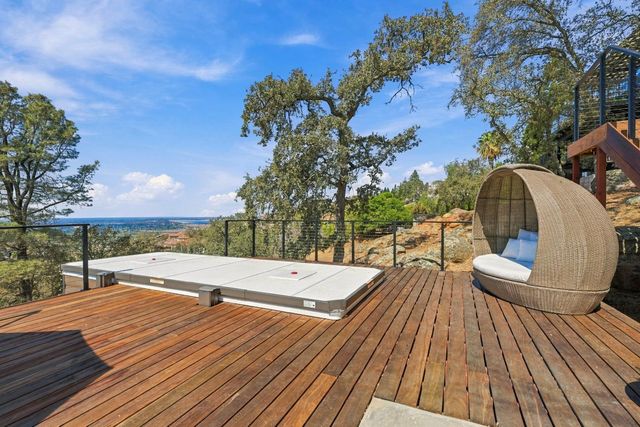576 Powers Dr, El Dorado Hills, CA 95762