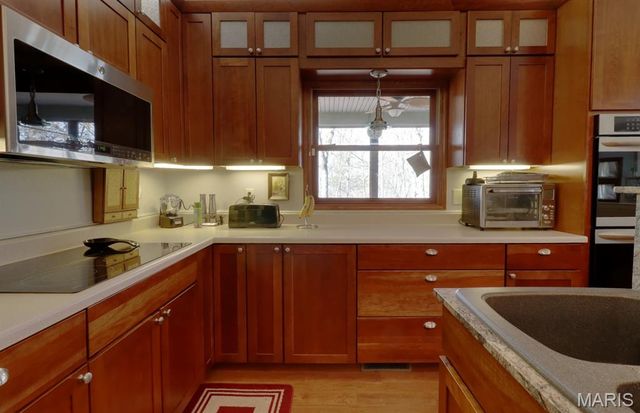 8002 Dittmer Ridge Road, Dittmer, MO 63023