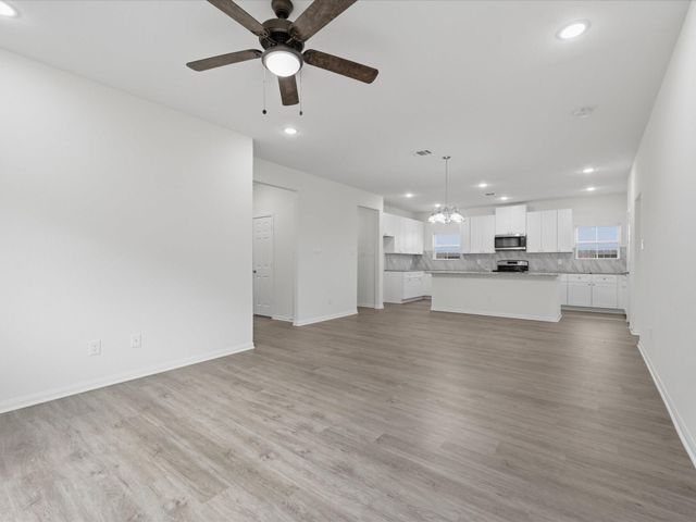 2815 Pine Estate Lane, Houston, TX 77014