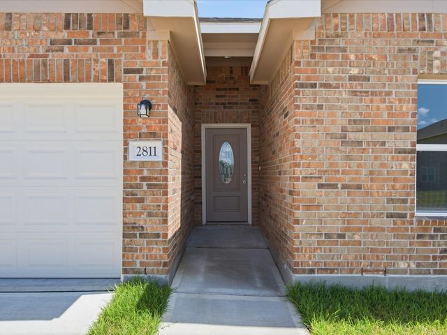2815 Pine Estate Lane, Houston, TX 77014