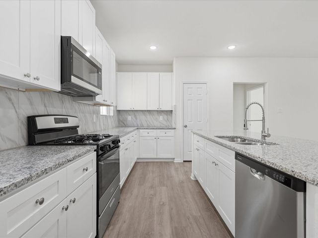 2815 Pine Estate Lane, Houston, TX 77014