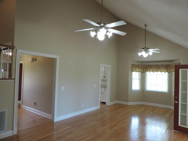 2713 Autumn Chase Drive, Chattanooga, TN 37421