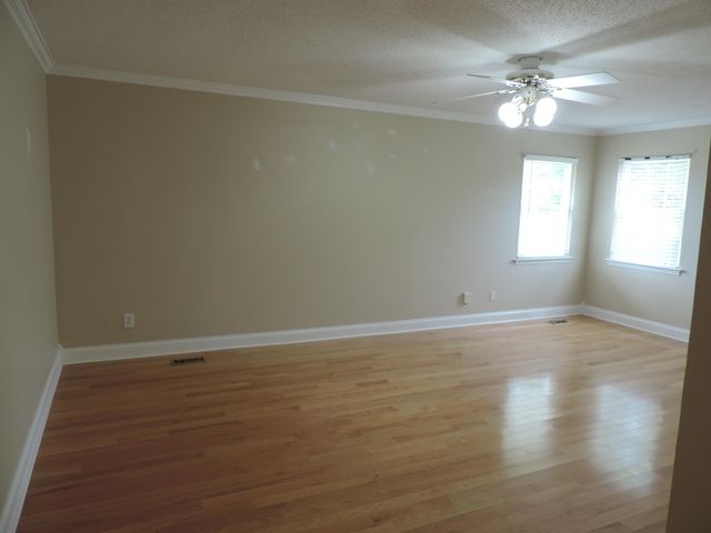 2713 Autumn Chase Drive, Chattanooga, TN 37421