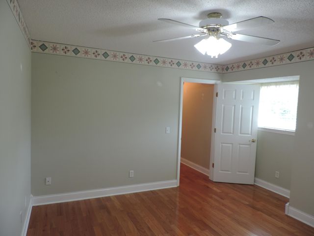 2713 Autumn Chase Drive, Chattanooga, TN 37421