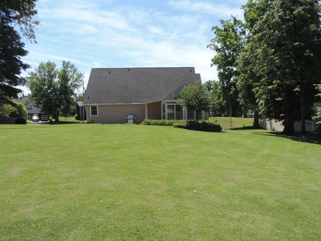 2713 Autumn Chase Drive, Chattanooga, TN 37421