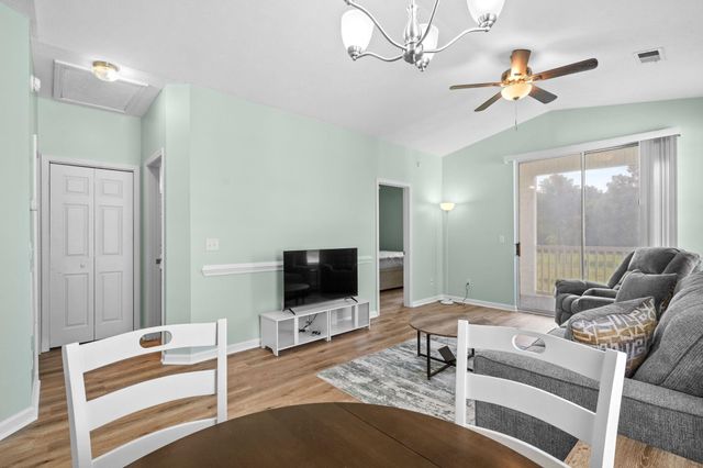 488 River Oaks Dr Apt 61N, Myrtle Beach, SC 29579