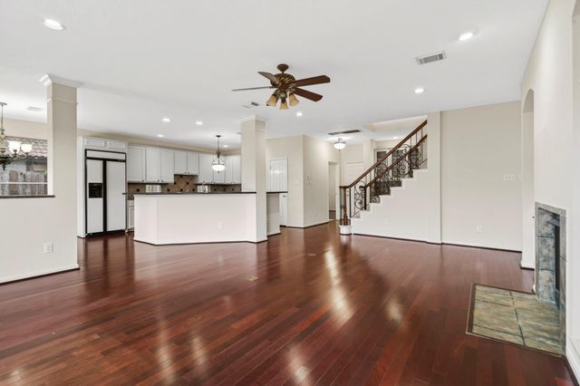 3322 Country Club Boulevard, Stafford, TX 77477