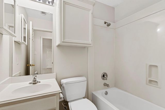 3322 Country Club Boulevard, Stafford, TX 77477