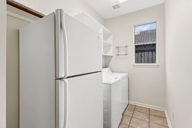 3322 Country Club Boulevard, Stafford, TX 77477