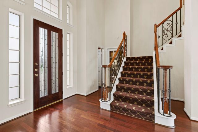 3322 Country Club Boulevard, Stafford, TX 77477