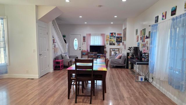 166 N Harris Avenue, Columbus, OH 43204