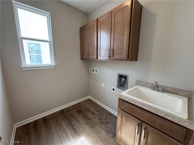 8274 Clydesdale Drive, Mentor, OH 44060
