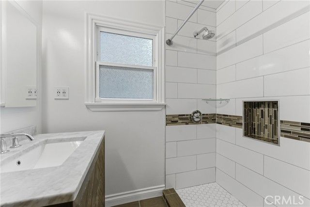 6530 Denmead, Lakewood, CA 90713