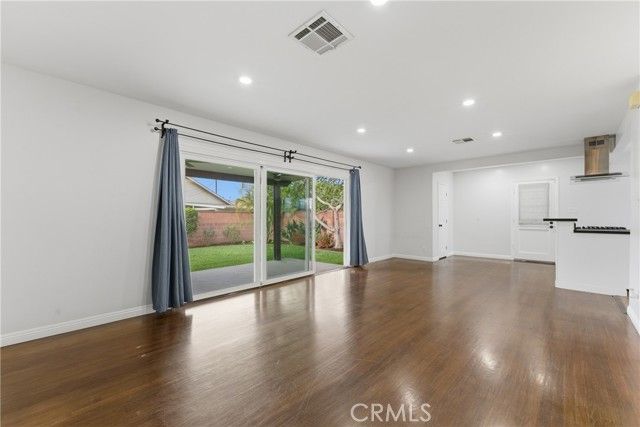 6530 Denmead, Lakewood, CA 90713