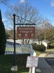 618 Blackstone Village 618, Meriden, CT 06450