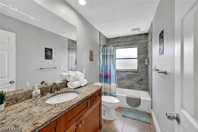 513 Monterey AVE, Cape Coral, FL 33904