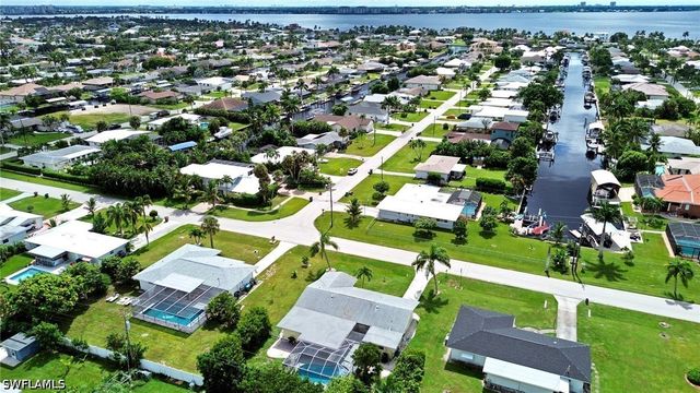 513 Monterey AVE, Cape Coral, FL 33904