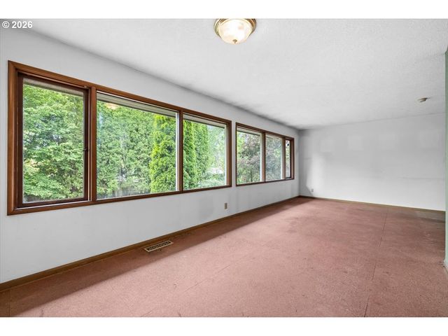 4185 Sw 102ND Ave, Beaverton, OR 97005