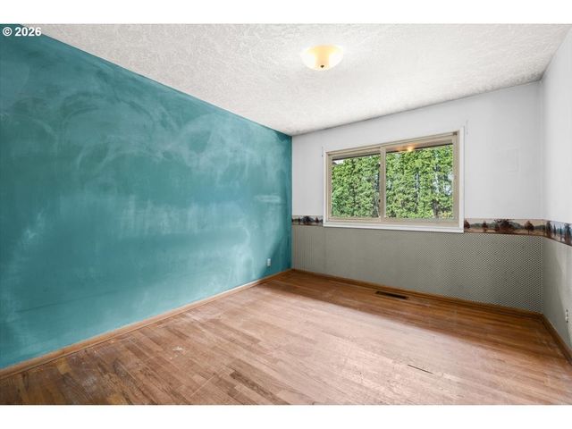 4185 Sw 102ND Ave, Beaverton, OR 97005