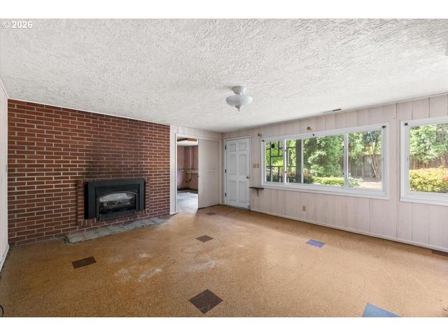 4185 Sw 102ND Ave, Beaverton, OR 97005