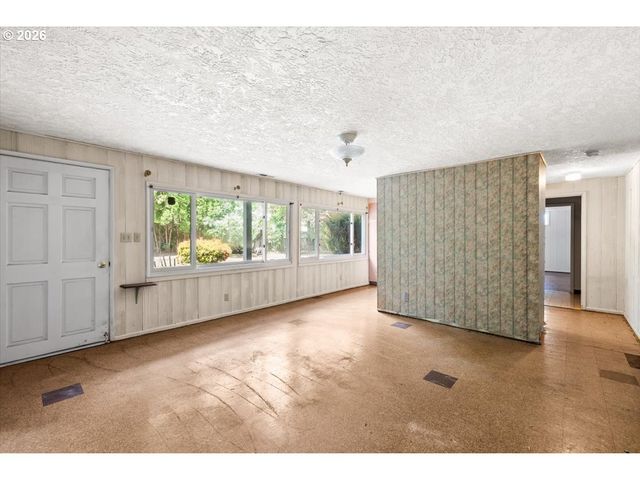4185 Sw 102ND Ave, Beaverton, OR 97005