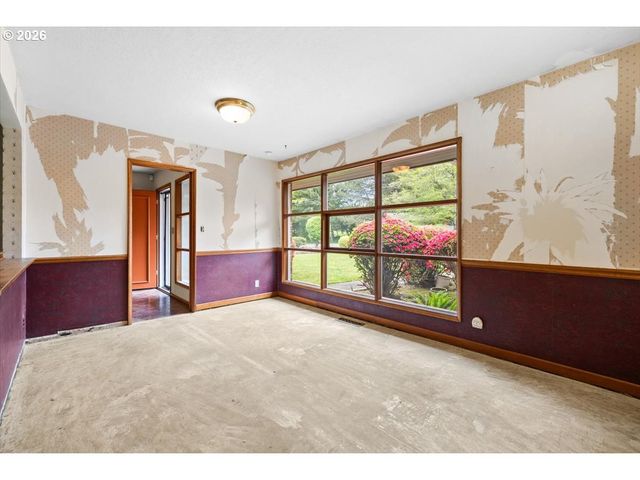 4185 Sw 102ND Ave, Beaverton, OR 97005