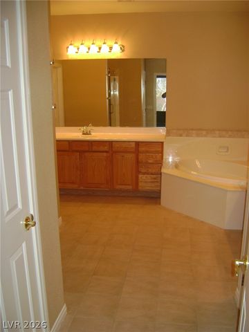 3410 MIDNIGHT MOON Street, Las Vegas, NV 89135