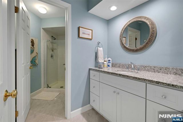 1 Parkside Terrace 1C, Woodland Park, NJ 07424