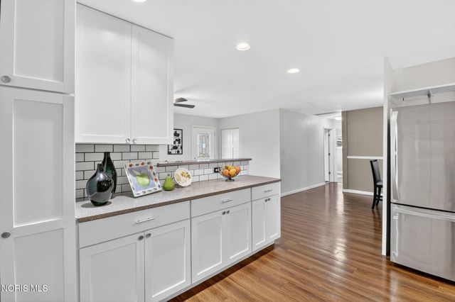 318 W South Boundary Street, Perrysburg, OH 43551