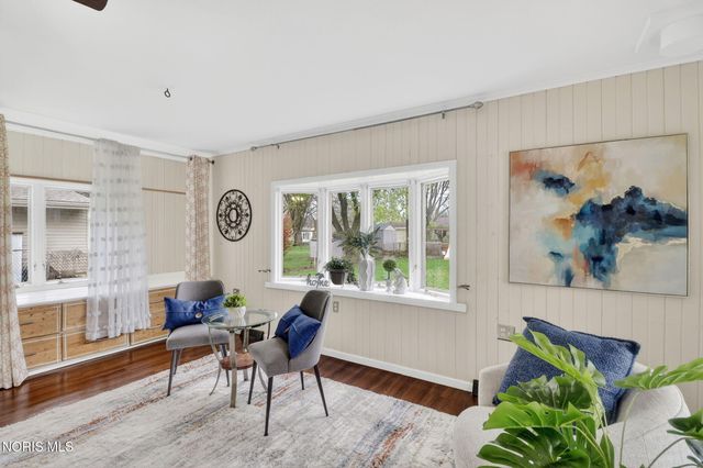 318 W South Boundary Street, Perrysburg, OH 43551