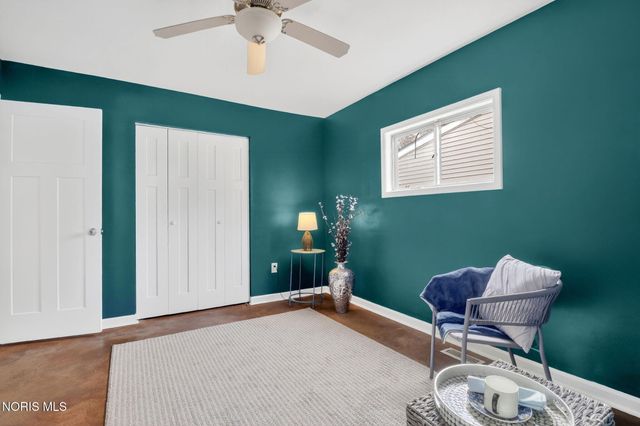 318 W South Boundary Street, Perrysburg, OH 43551