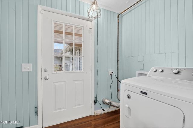 318 W South Boundary Street, Perrysburg, OH 43551